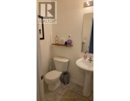 710 Thompson Road, Milton, ON L9T0C8 Photo 14