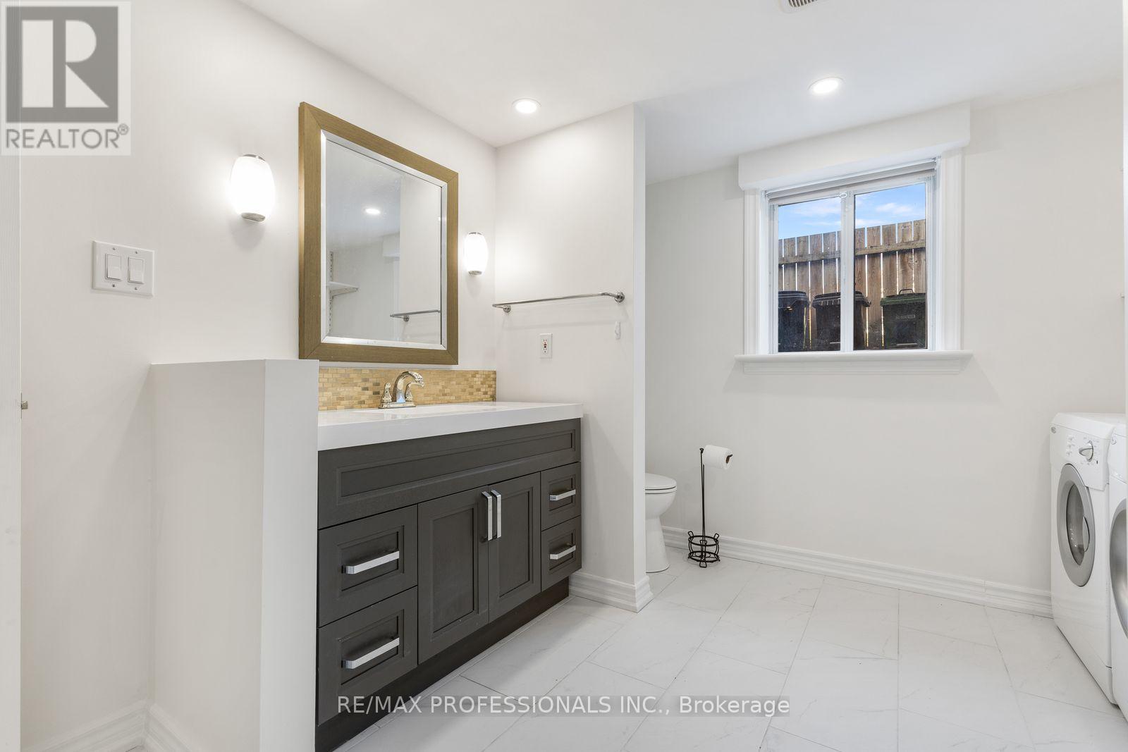 27 BRAWLEY AVENUE - 27