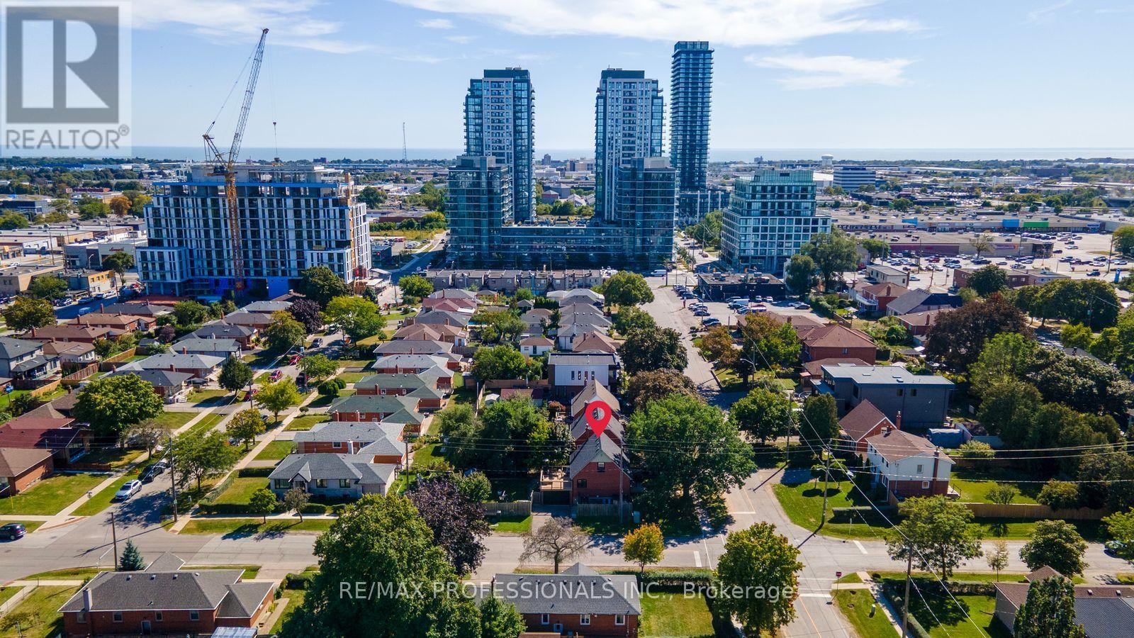 27 BRAWLEY AVENUE - Image 37
