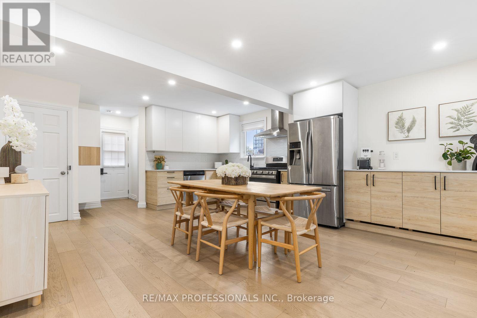 27 BRAWLEY AVENUE - 4