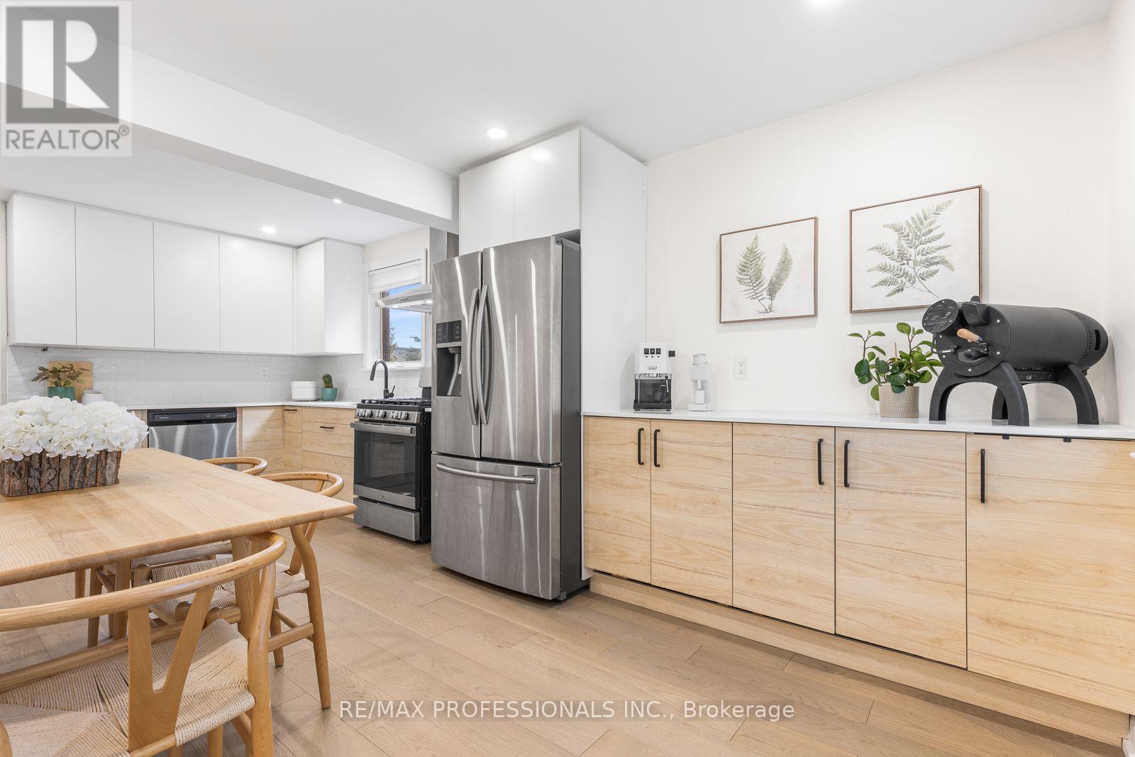 27 BRAWLEY AVENUE - 7