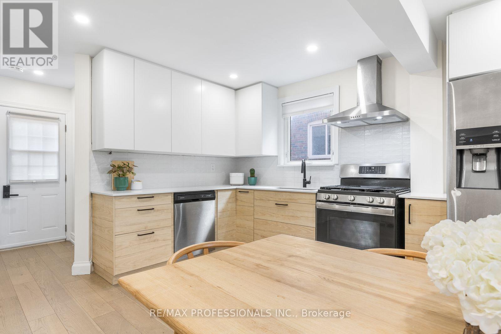 27 BRAWLEY AVENUE - Image 8
