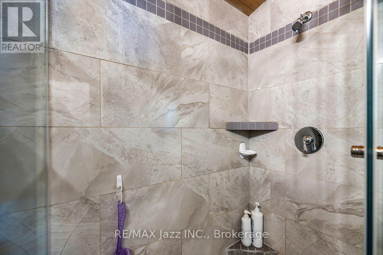 923 SILVER LEAF DRIVE - 14
