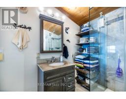923 Silver Leaf Drive, Otonabee South Monaghan, ON K0L1B0 Photo 15