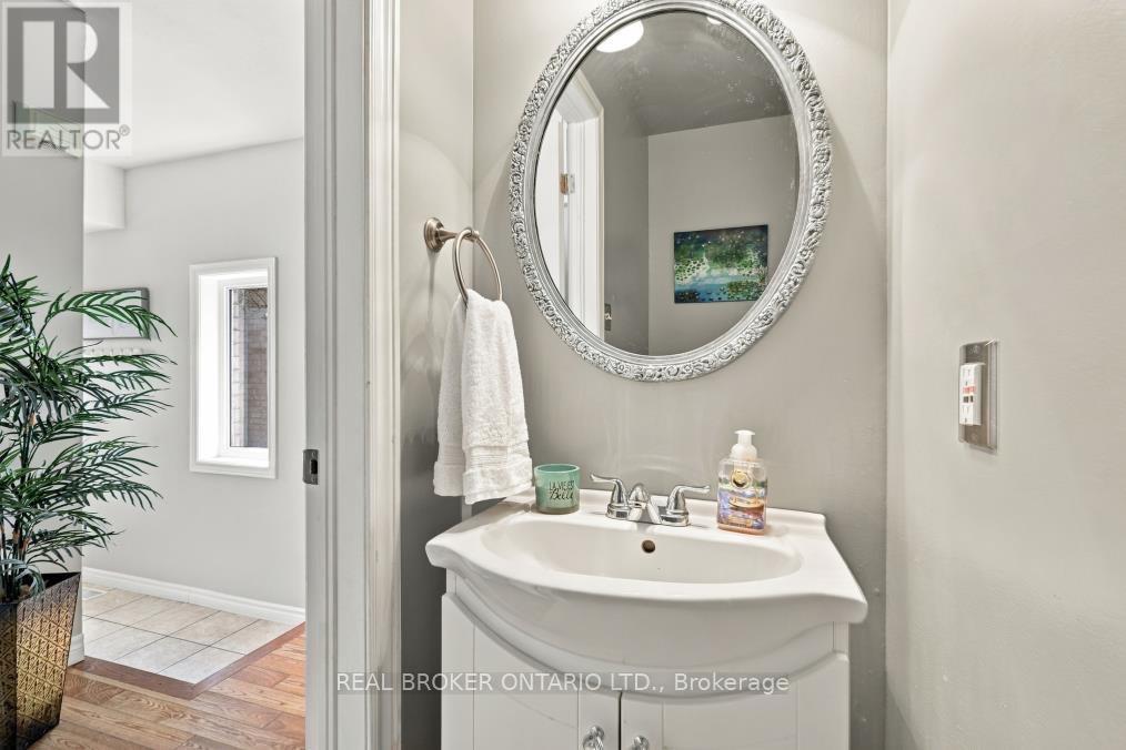 29 SLATER COURT - 12