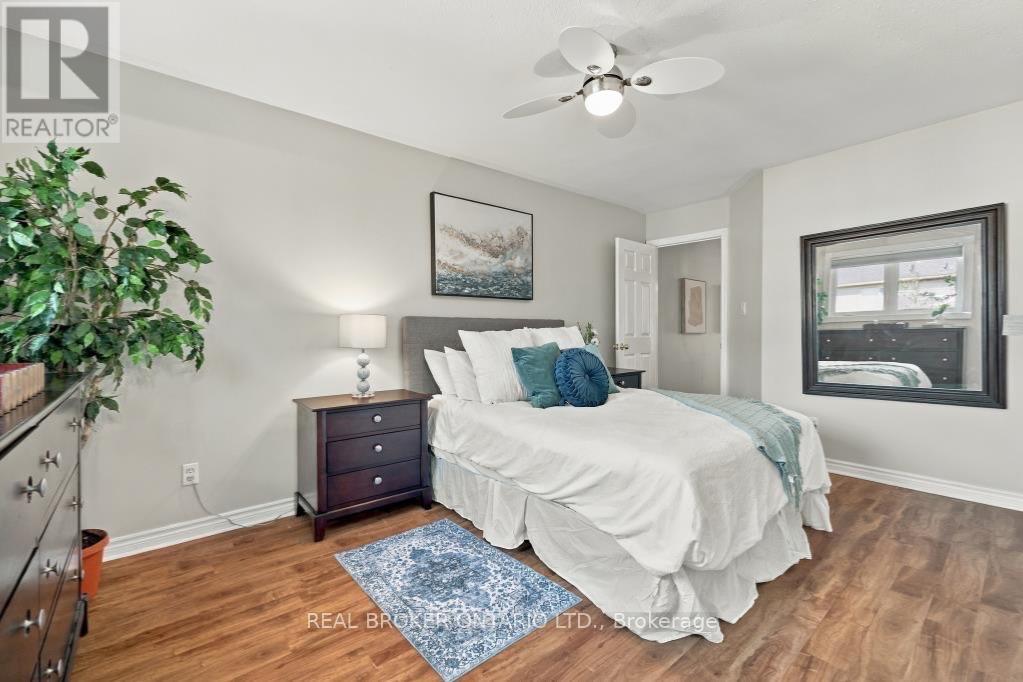 29 SLATER COURT - 17