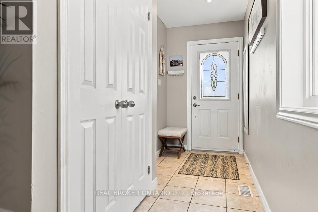 29 SLATER COURT - 4