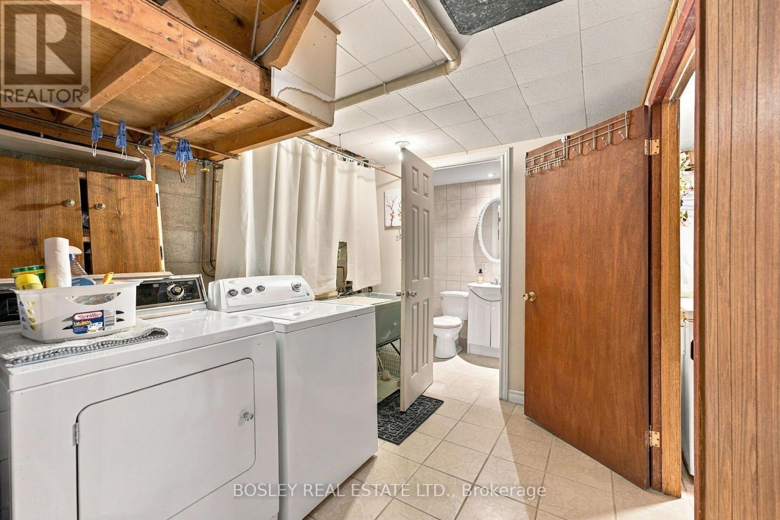 229 DRURY LANE - Image 29