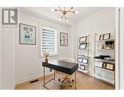 19 Kenesky Drive, Hamilton, ON L8B1Y2 Photo 8