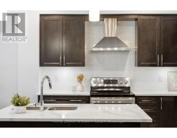 13 Brixton Way, Ottawa, ON K2S2N9 Photo 23
