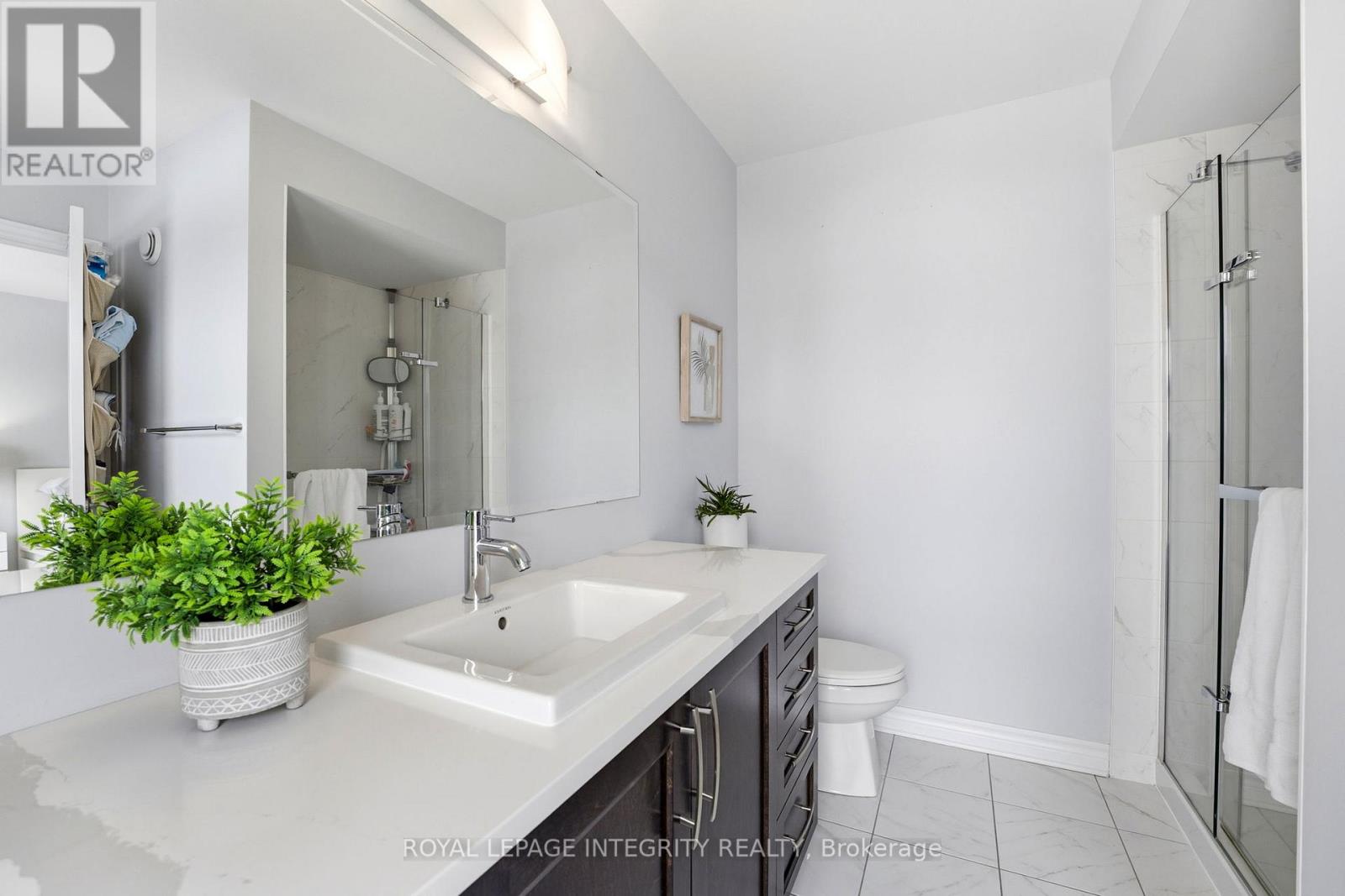 13 BRIXTON WAY - Image 29
