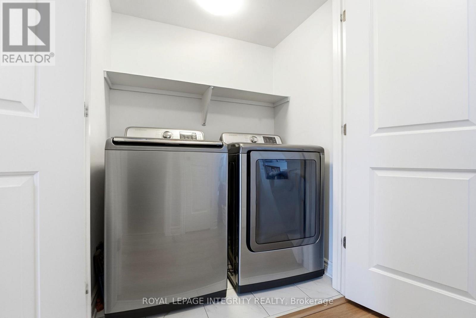 13 BRIXTON WAY - Image 33