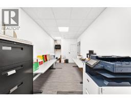 910, 634 6 Avenue Sw, Calgary, AB T2P2Y5 Photo 18