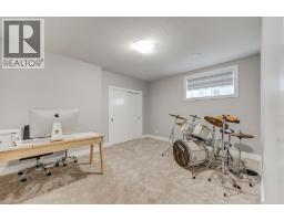 146 Yorkstone Way SW - photo 31