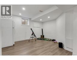 100 Anglerock Drive, Cambridge, ON N1T1L9 Photo 23