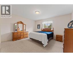 66 Oak, Essex, ON N8M3C5 Photo 18