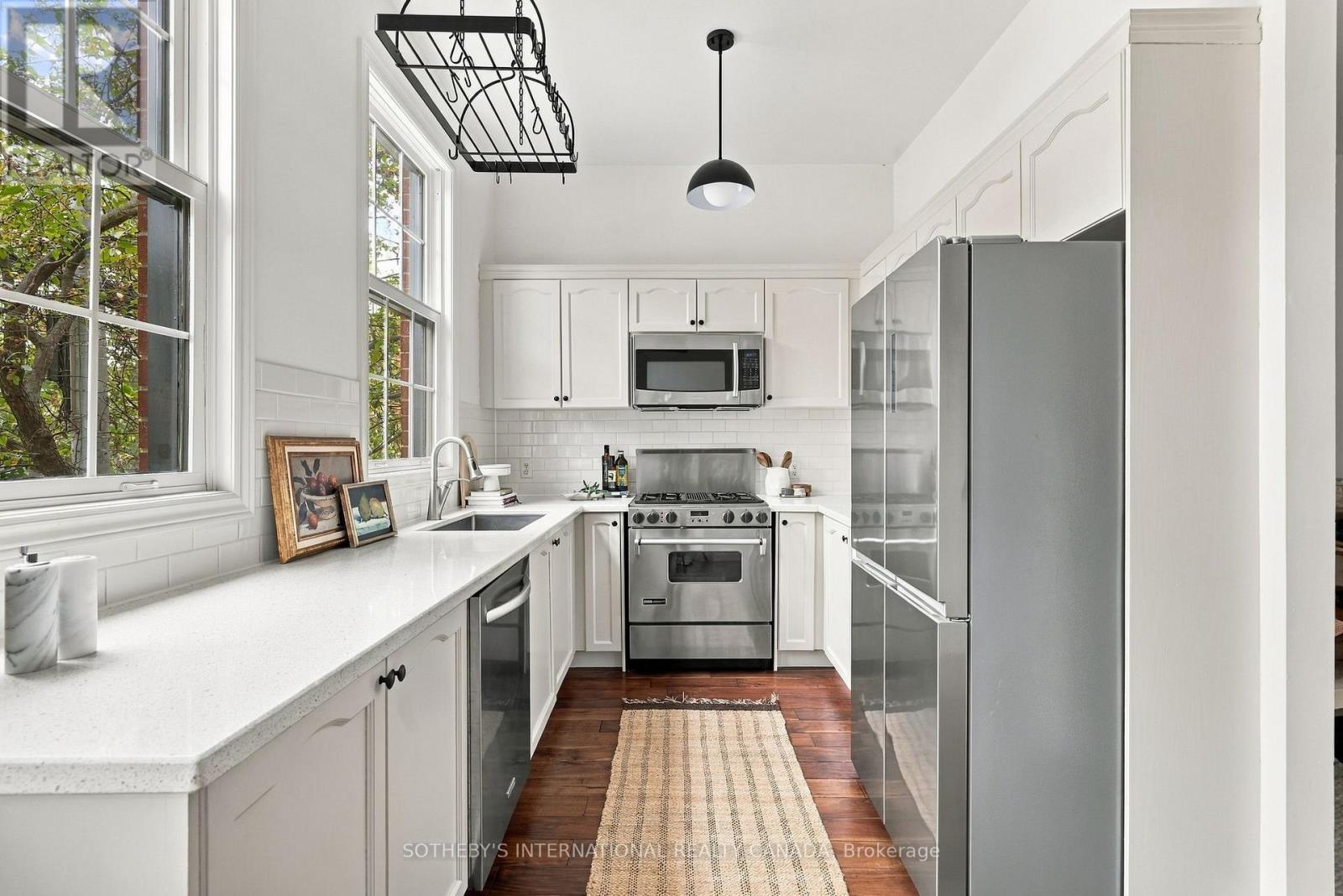60 POULETT STREET - 13