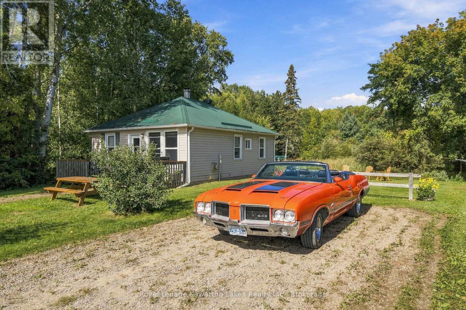 51 BUELOW ROAD - 20