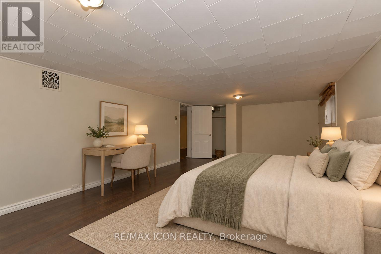 525 GROSVENOR STREET - Image 45