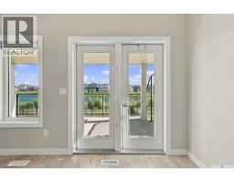 2pc Bathroom - 814 Kensington Boulevard, Saskatoon, SK S7L6C6 Photo 12