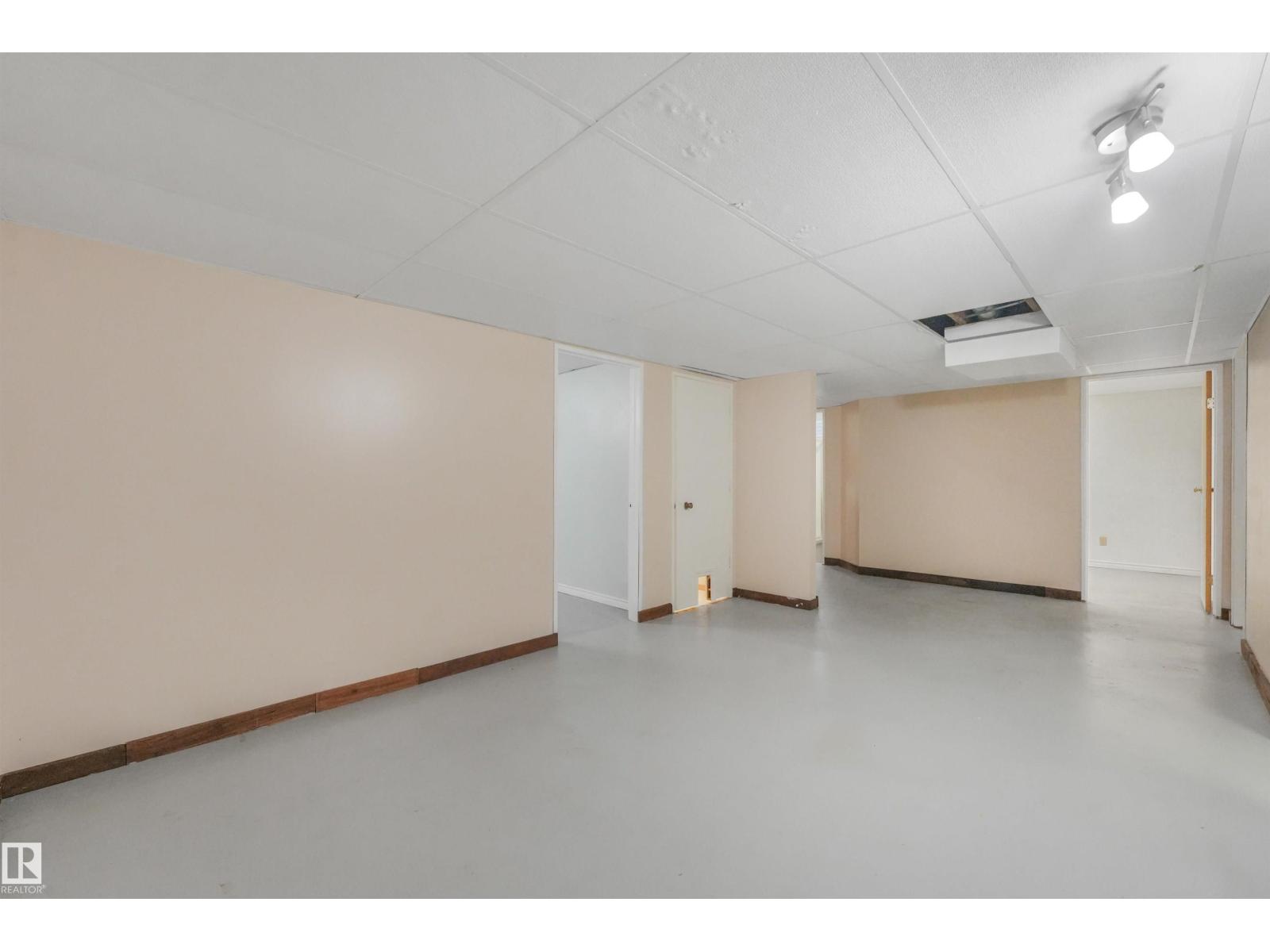 19 GATEWOOD AV - Image 17