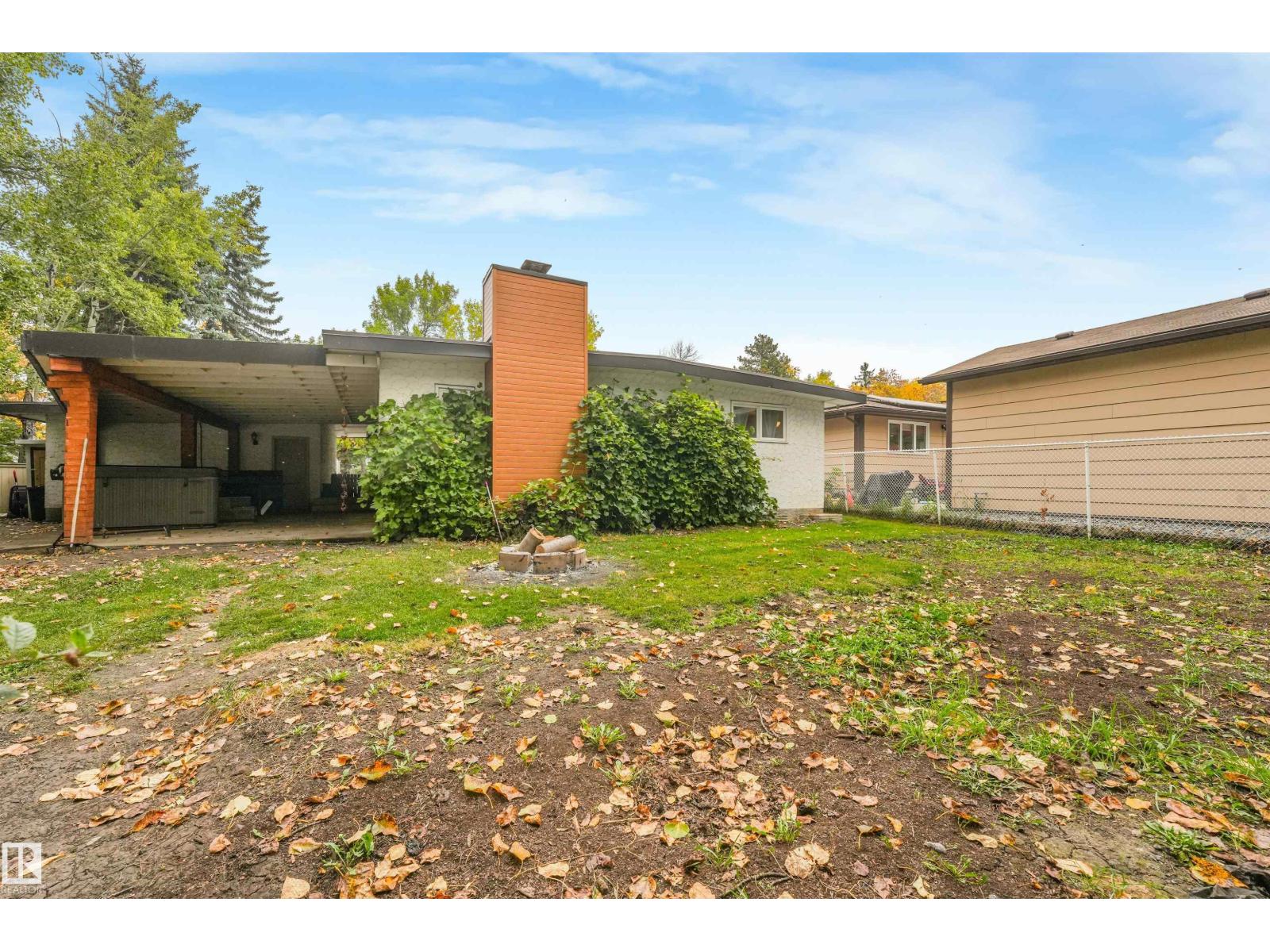 19 GATEWOOD AV - 23