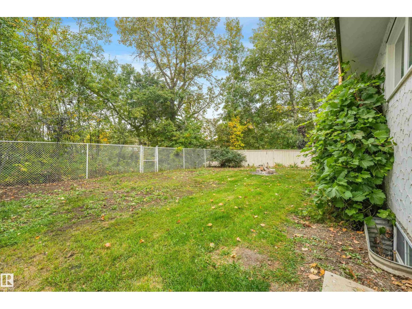 19 GATEWOOD AV - Image 24