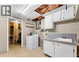 469 19 Street Ne, Medicine Hat, AB T1C1G2 Photo 32