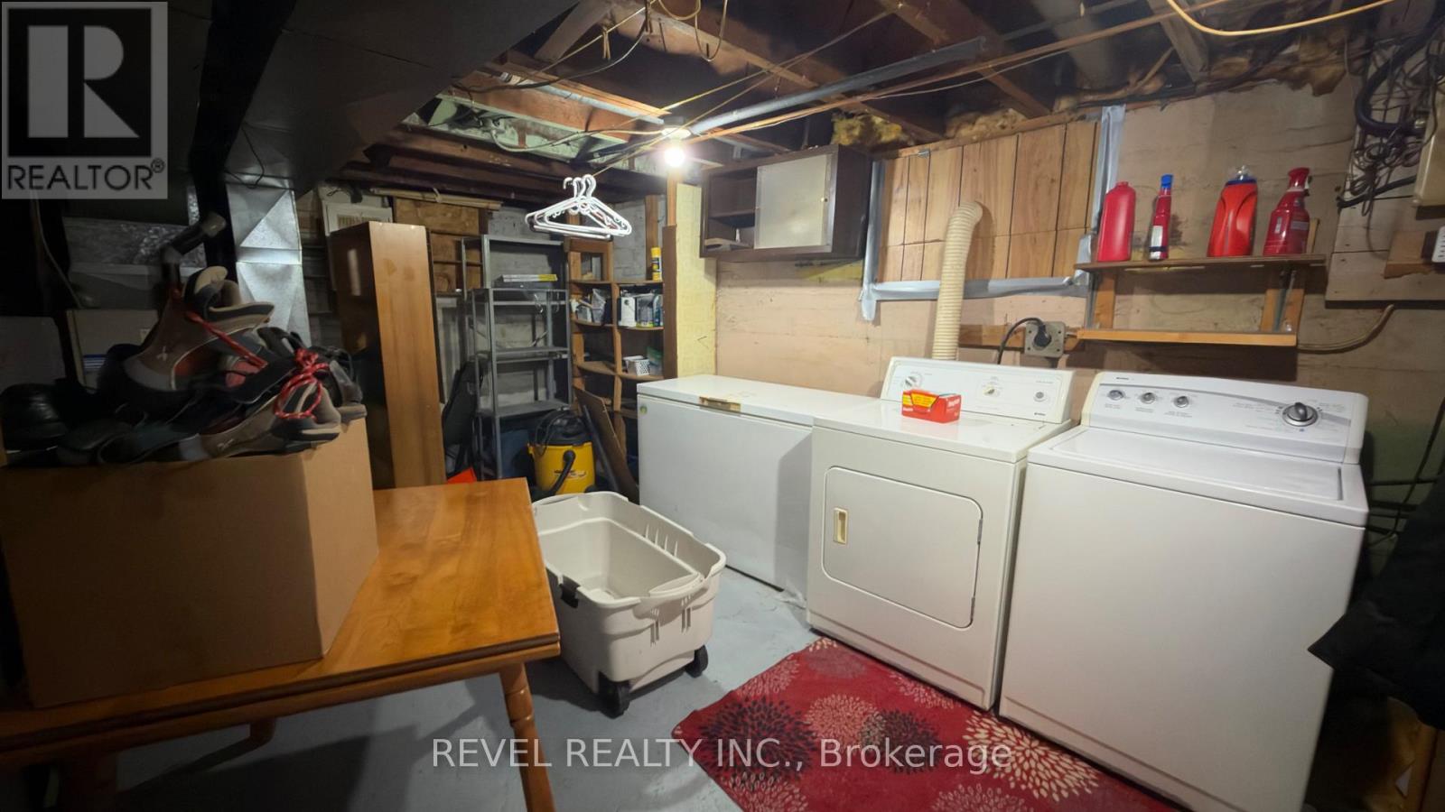 114 CIRCLE PLACE - 21