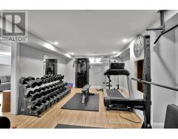 1233 Whitmore Avenue, Ottawa, ON K2C2N6 Photo 25