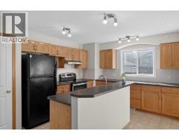 184 Everridge Way Sw, Calgary, AB T2Y4S9 Photo 13