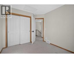 184 Everridge Way Sw, Calgary, AB T2Y4S9 Photo 33