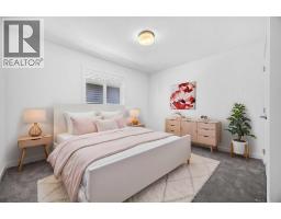22 Copperhead Bay Se, Calgary, AB T2Z5H2 Photo 32
