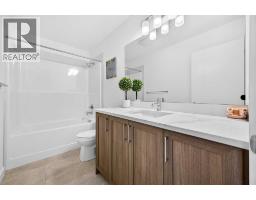 22 Copperhead Bay Se, Calgary, AB T2Z5H2 Photo 34