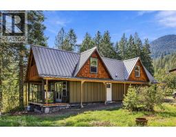 199 FARLEIGH LAKE Road, Penticton