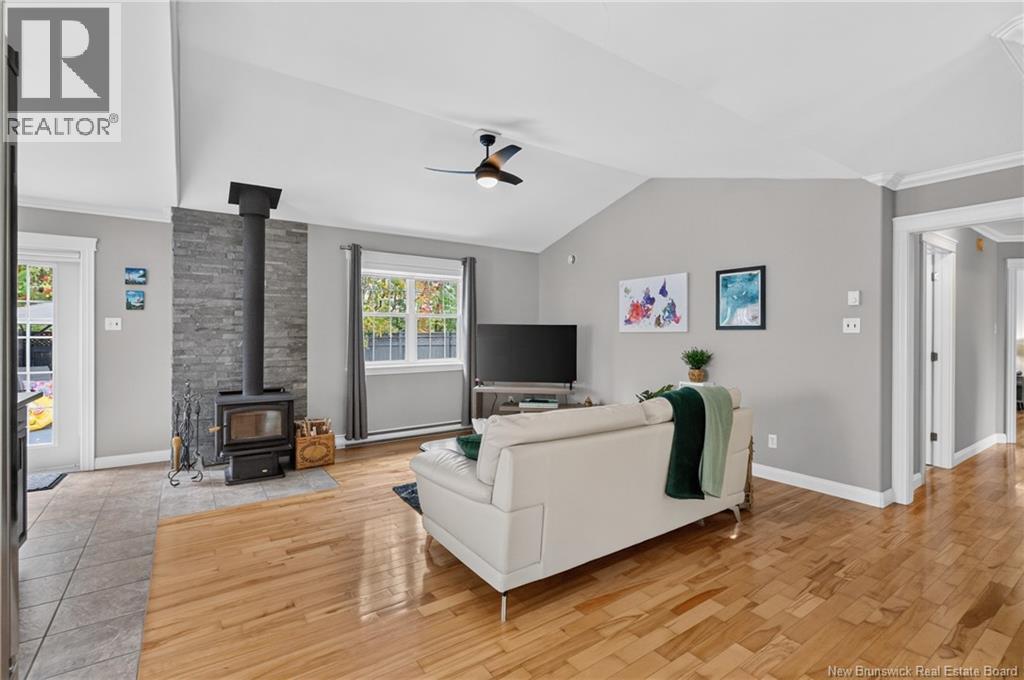120 Wiggins Drive - Image 7