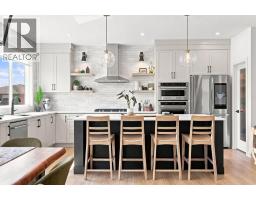 4pc Bathroom - 1460 Bayview Point Sw, Airdrie, AB T4B5K2 Photo 9