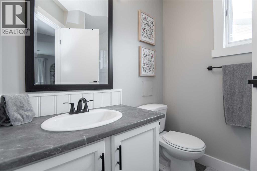 Listing photo – 118 Eversole Crescent, Red Deer
