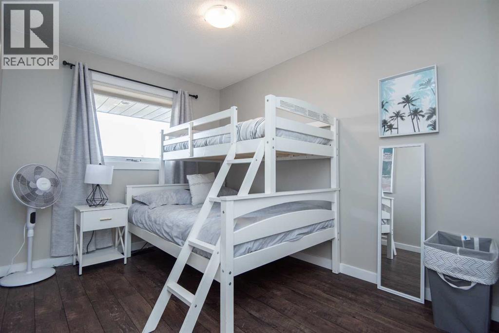 Listing photo – 118 Eversole Crescent, Red Deer