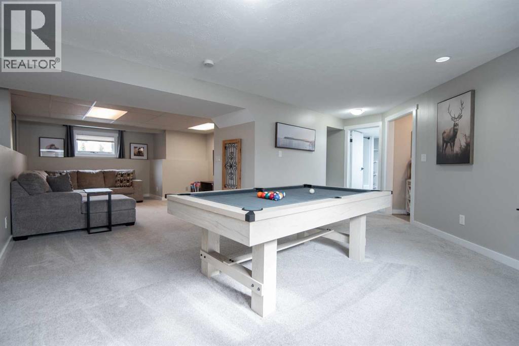 Listing photo – 118 Eversole Crescent, Red Deer