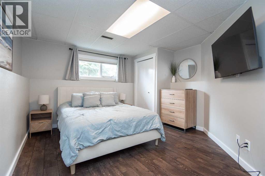 Listing photo – 118 Eversole Crescent, Red Deer