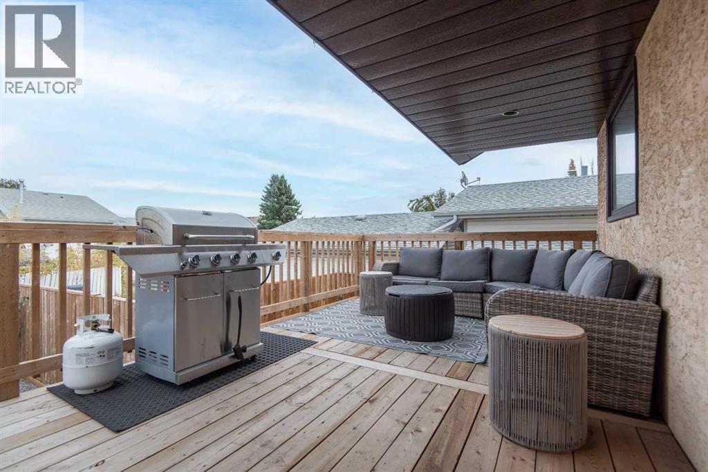 Listing photo – 118 Eversole Crescent, Red Deer