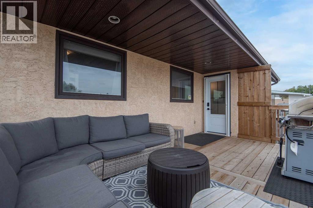 Listing photo – 118 Eversole Crescent, Red Deer