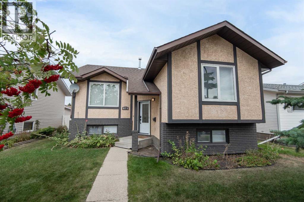 Listing photo – 118 Eversole Crescent, Red Deer