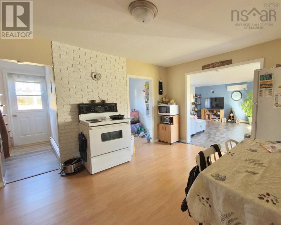 2099 Comeaus Hill Road - Image 7