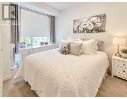 203 - 1603 Eglinton Avenue W, Toronto, ON M6E0A1 Photo 6