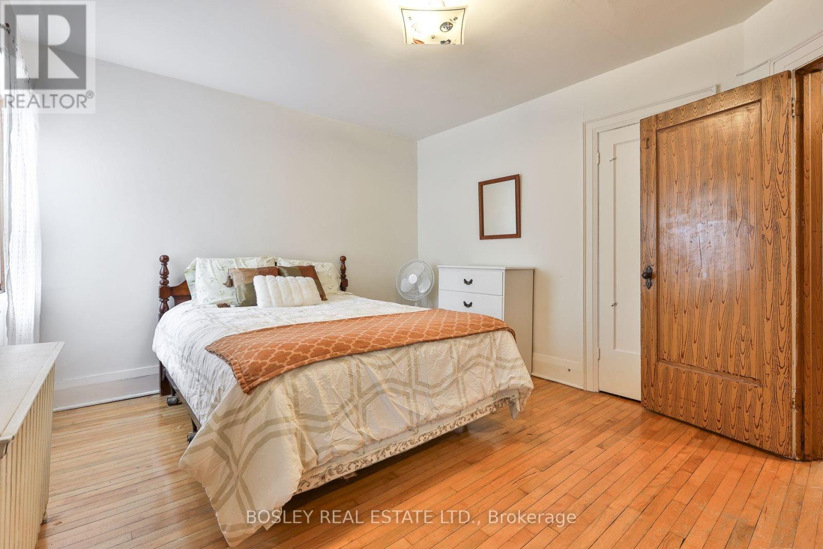 528 SOUDAN AVENUE - 27