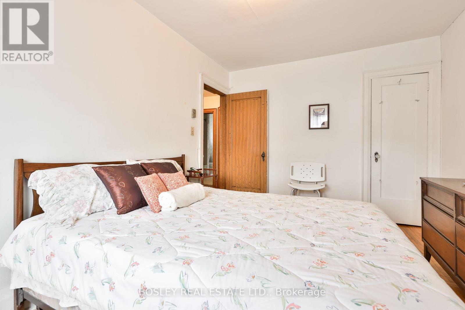 528 SOUDAN AVENUE - Image 34