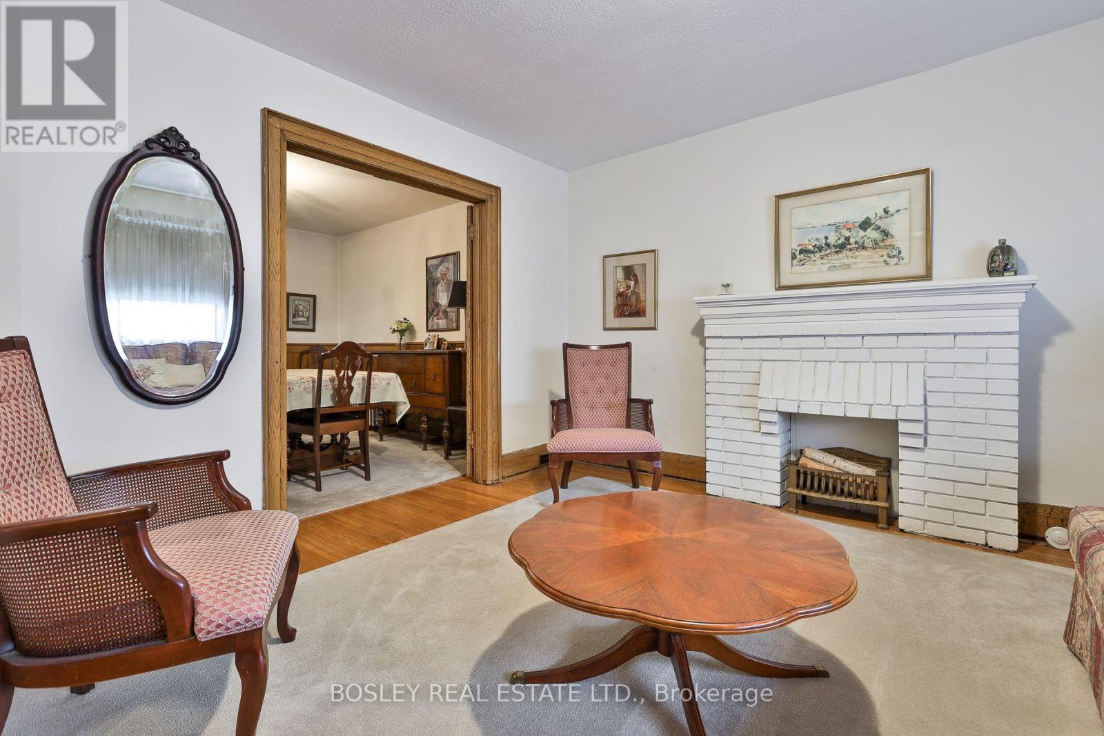 528 SOUDAN AVENUE - 7