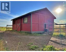 Living room - 50330 Rr 83, Rural Minburn No  27, County Of, AB T0B2W0 Photo 14